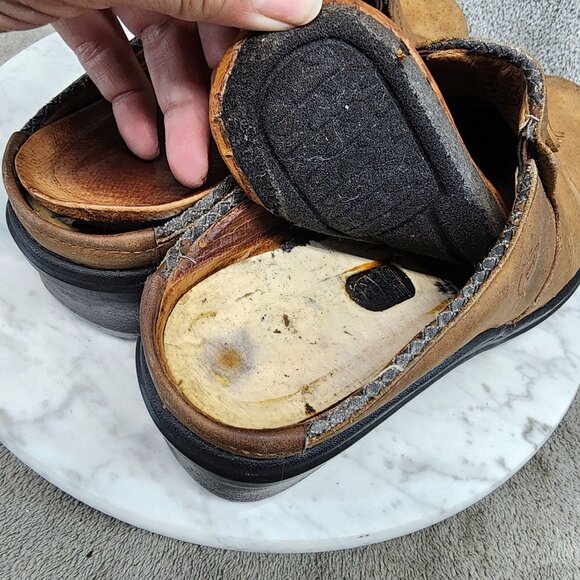 Ariat Shoes Womens Size 7 Mendocino Tassel Clog Brown Leather Slip-On *Read* - Picture 3 of 14